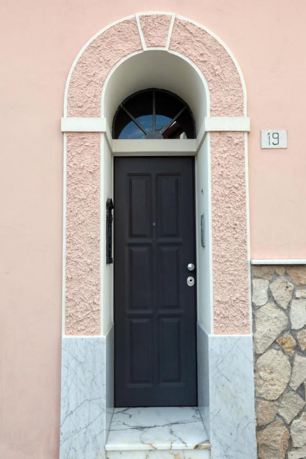Villa Casa Antica à Gaète Extérieur photo